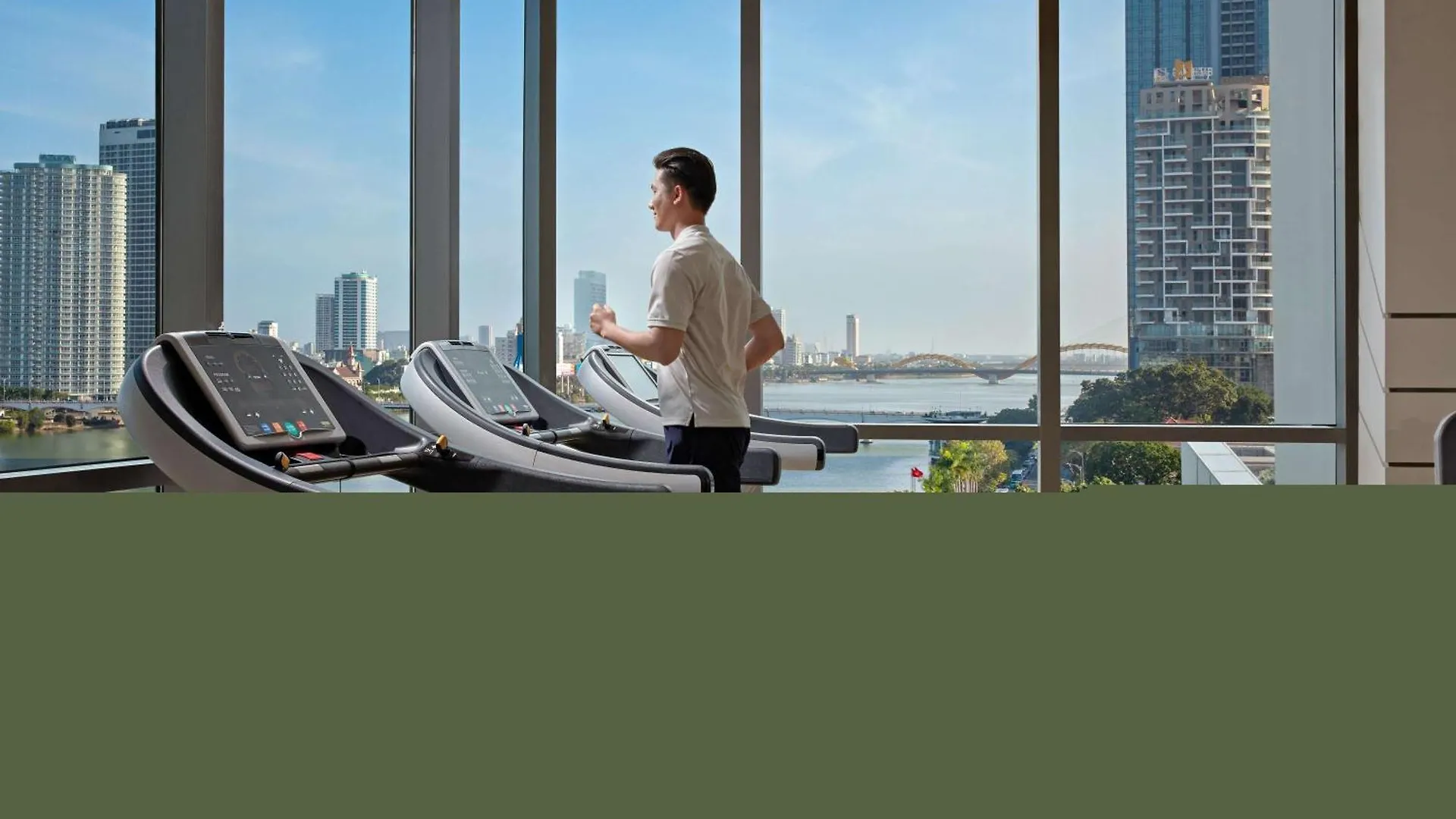 Novotel Danang Premier Han River Отель Дананг