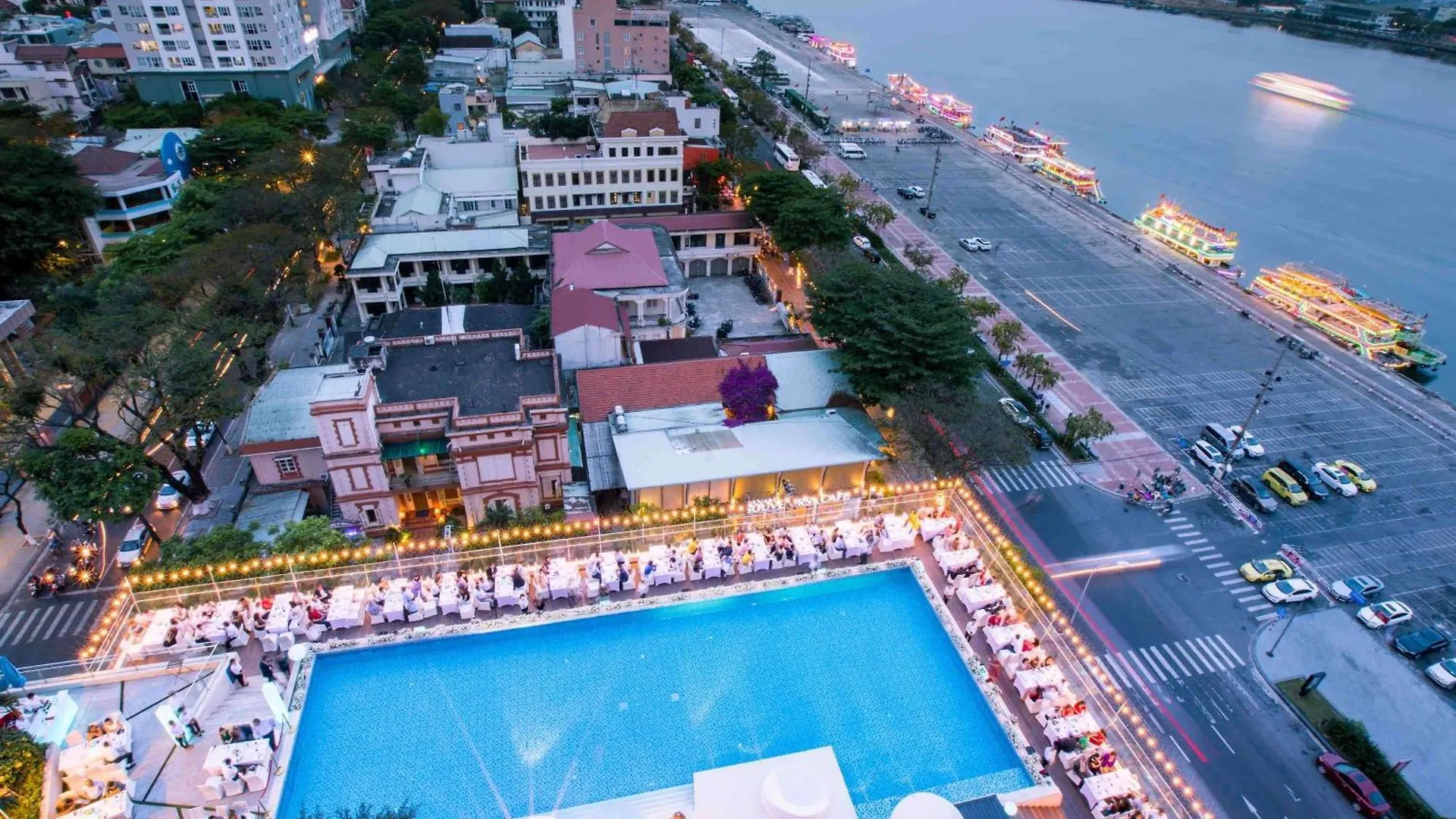 Novotel Danang Premier Han River Дананг