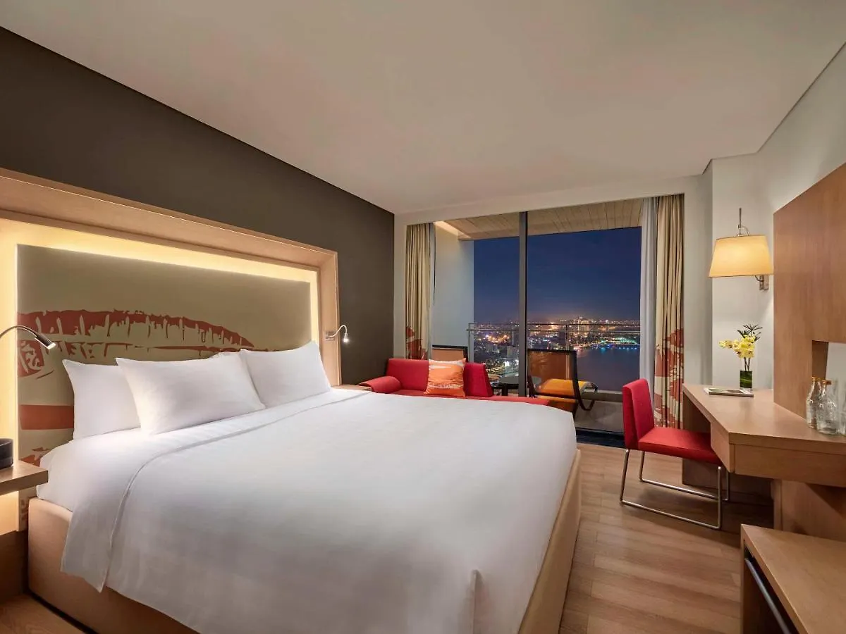 Novotel Danang Premier Han River 5*, Da Nang